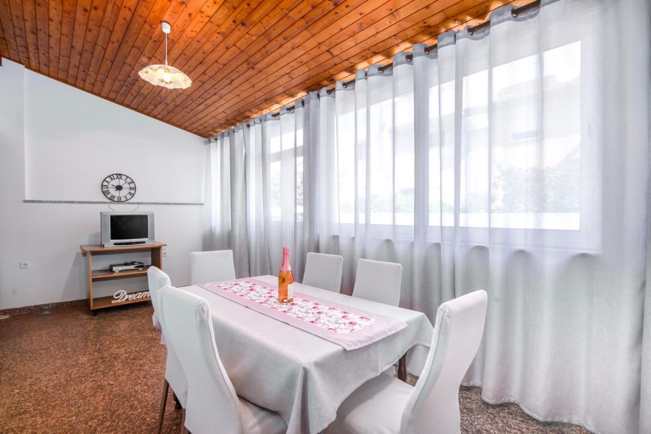 Apartment Palma Пула Экстерьер фото