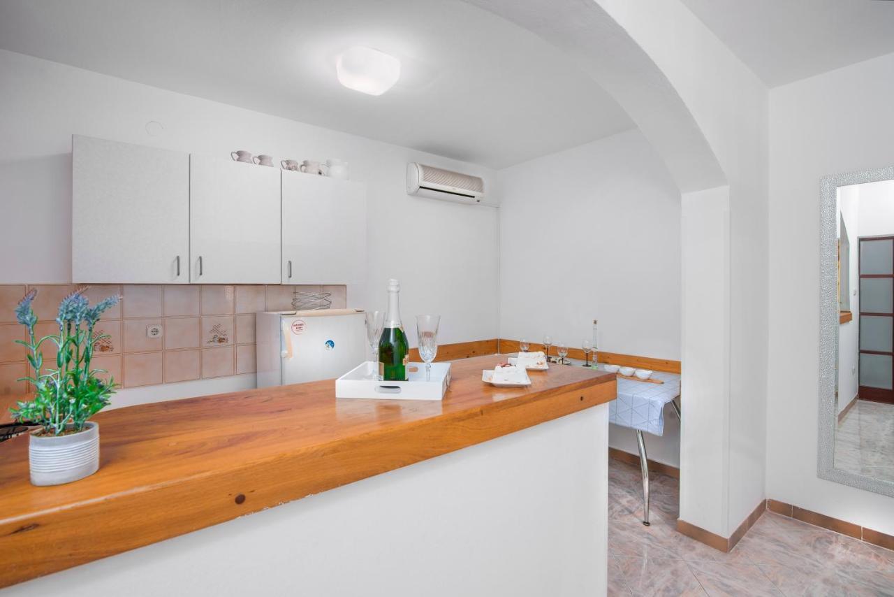 Apartment Palma Пула Экстерьер фото