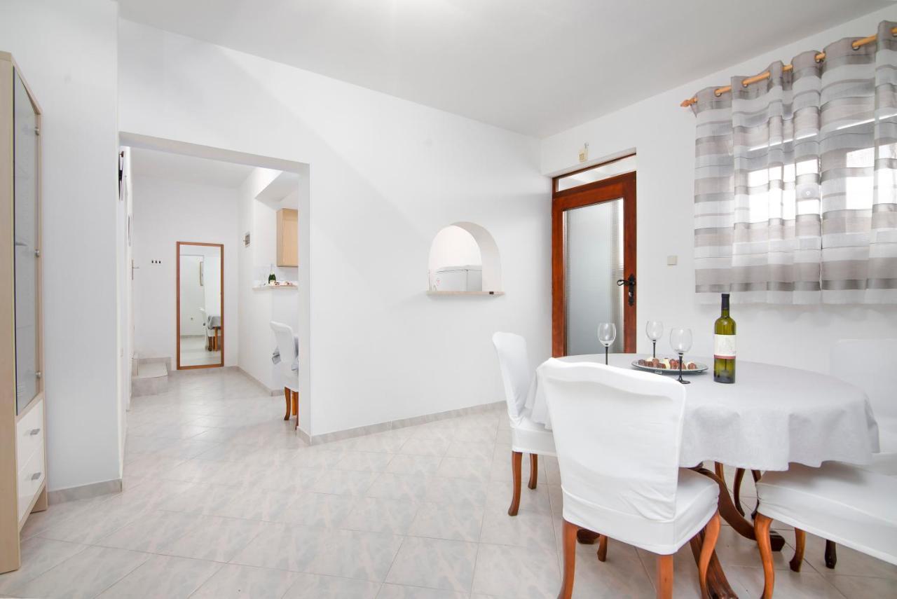 Apartment Palma Пула Экстерьер фото